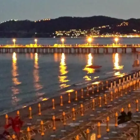 Bavera * Алассио