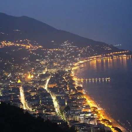 Bavera Апартаменты Алассио